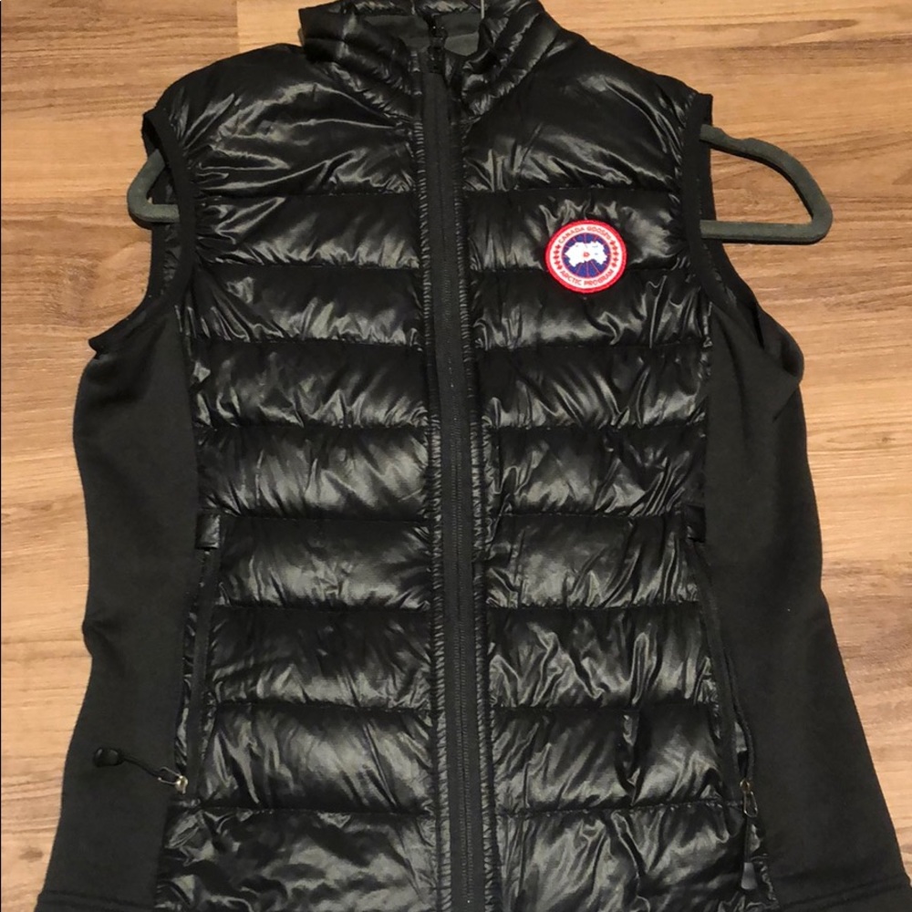 Women’s Canada Goose hybridge lite vest blk Small